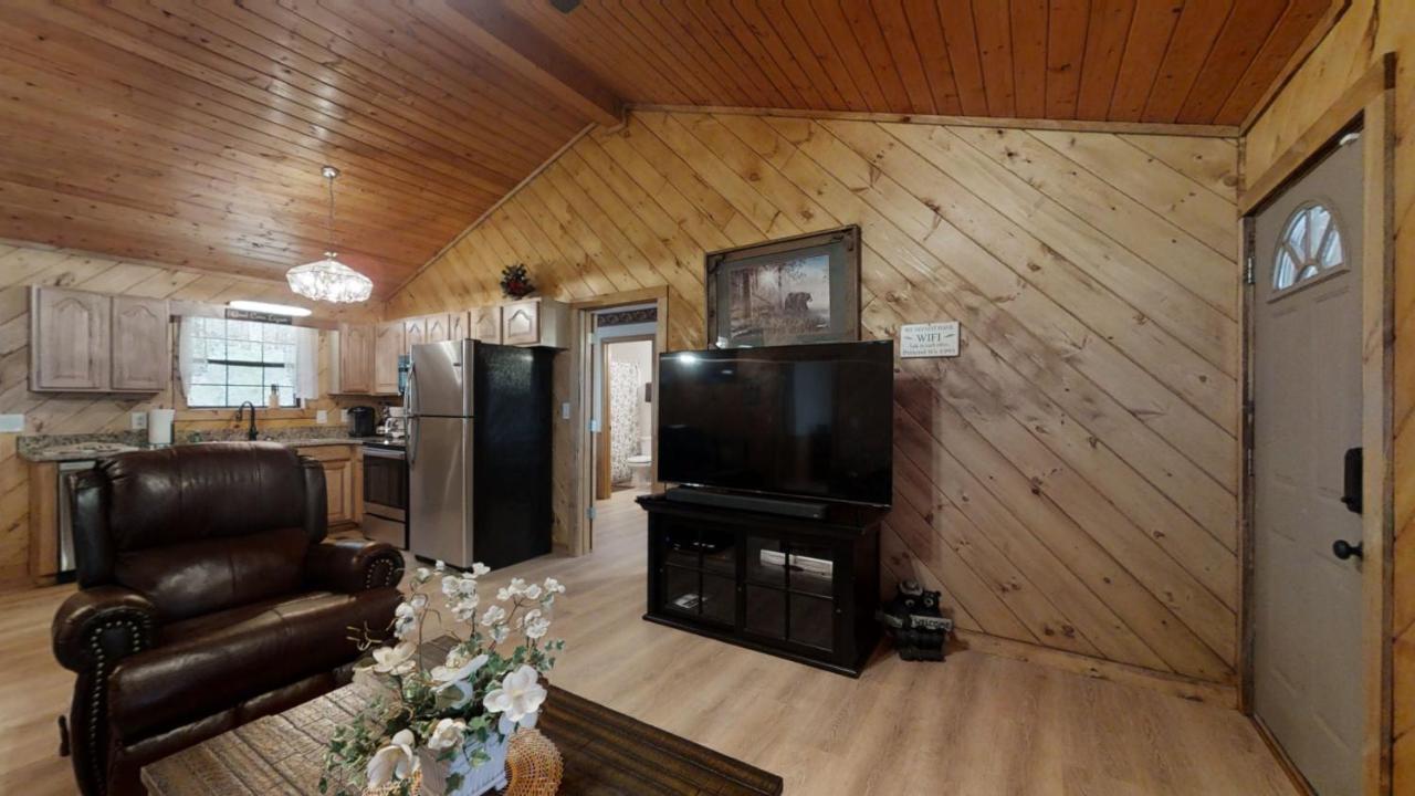 Little Mountain Hideaway Cabin 비둘기 포지 외부 사진